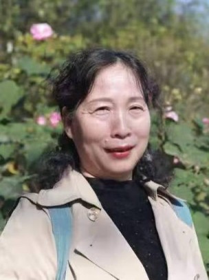 刘秋珍.jpg